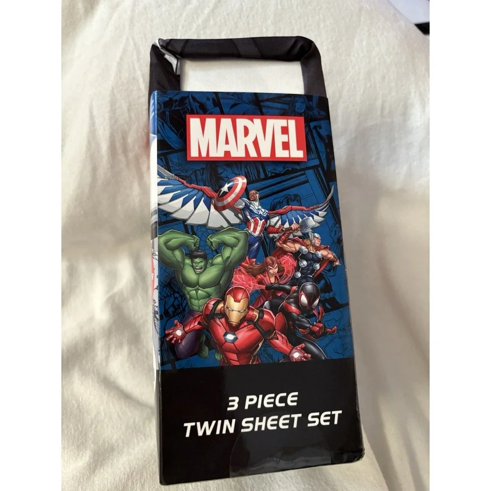 NEW Marvel AVENGERS Twin Sheet Set 1 Fitted 1 Flat Sheet 1 Pillowcase 3 Piece